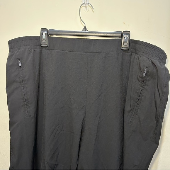 Old Navy Active Stretchtech Black Joggers Size 3X - Picture 2 of 8